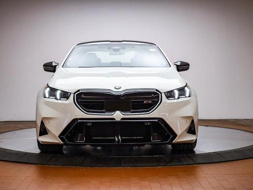 2026 BMW M5 Base