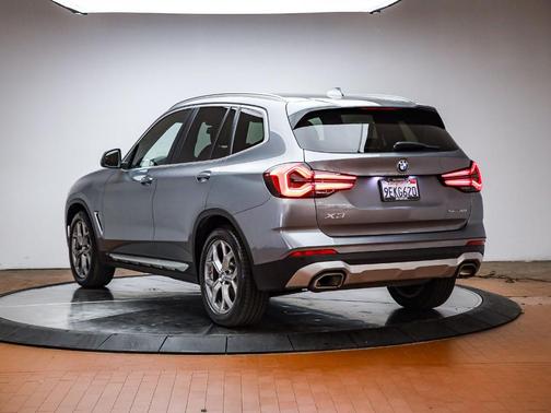 Skyscraper Gray Metallic 2023 BMW X3 sDrive30i