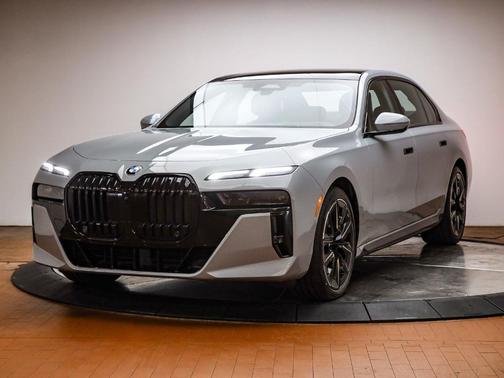 2023 BMW 760 760i xDrive