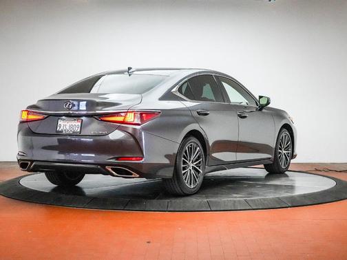 Gray 2024 Lexus ES 350 350