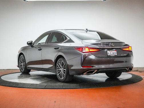 Gray 2024 Lexus ES 350 350