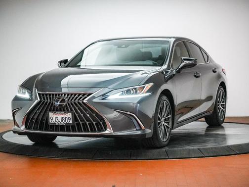 Gray 2024 Lexus ES 350 350