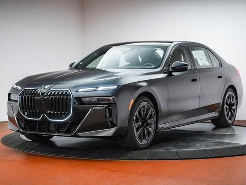 Deep Gray 2026 BMW 740 i