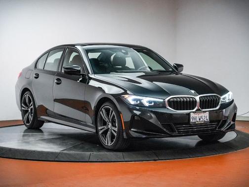 Black Sapphire Metallic 2023 BMW 330 i