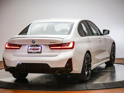 Mineral White Metallic 2026 BMW 330 I