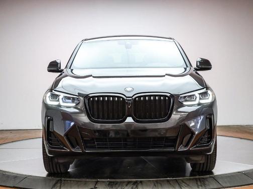 2022 BMW X4 xDrive30i