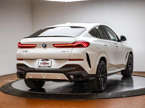 2026 BMW X6 xDrive40i