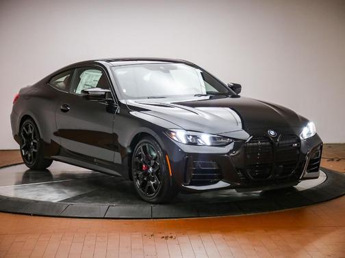 Black Sapphire Metallic 2027 BMW M440 i