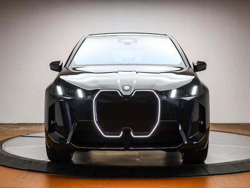 2026 BMW iX xDrive45