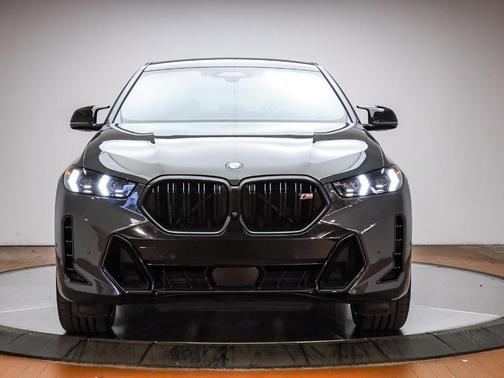 2024 BMW X6 M60i
