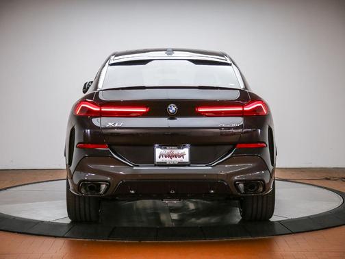 Black Sapphire Metallic 2027 BMW X6 xDrive40i