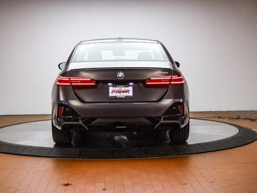 Deep Gray 2026 BMW 530 i