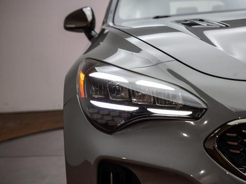 2022 Kia Stinger GT-Line