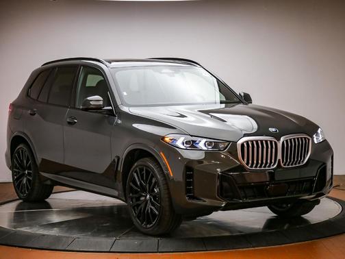 Gray Metallic 2026 BMW X5 sDrive40i