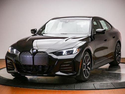 Black Sapphire Metallic 2026 BMW i4 Gran Coupe eDrive40