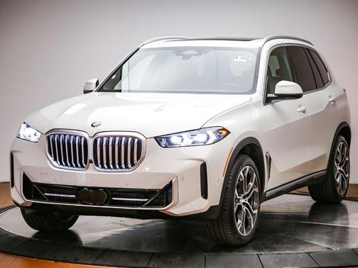 Alpine White 2026 BMW X5 sDrive40i