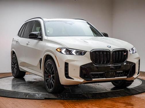 2026 BMW X5 M60i