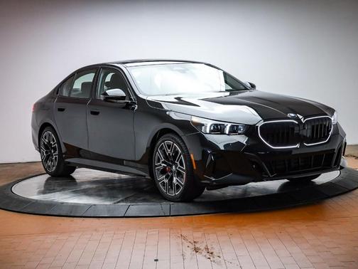 Black Sapphire Metallic 2026 BMW 530 i