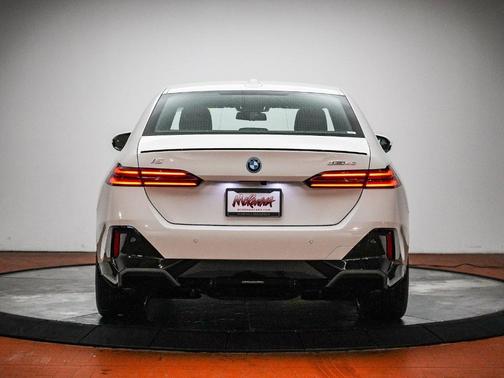 2026 BMW i5 eDrive40