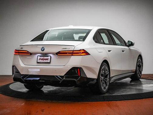 2026 BMW i5 eDrive40