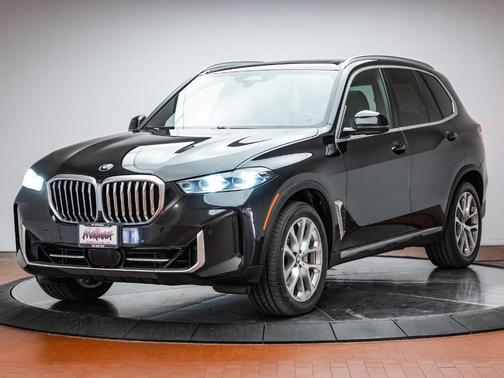 Black Sapphire Metallic 2024 BMW X5 xDrive40i