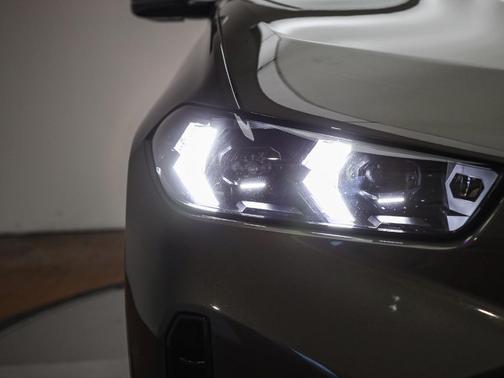 2024 BMW X6 xDrive40i