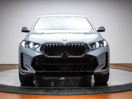 2026 BMW X6 xDrive40i