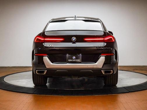 2023 BMW X6 xDrive40i