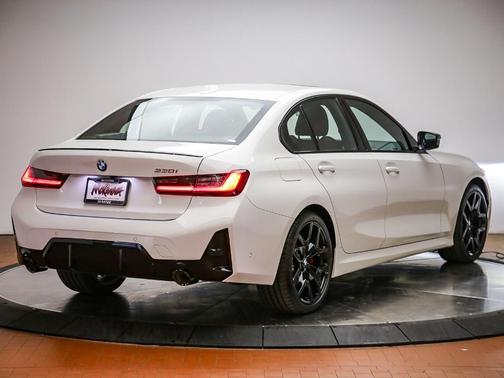 Alpine White 2026 BMW 330 i NA