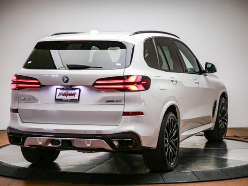 Alpine White 2026 BMW X5 xDrive40i