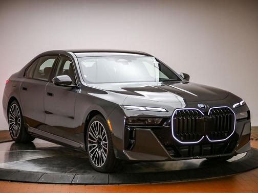 Gray Metallic 2026 BMW 750e xDrive