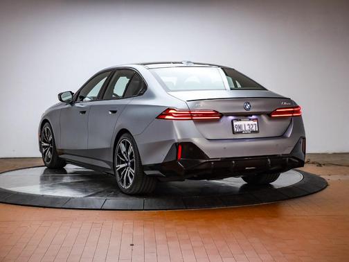 Metallic 2024 BMW i5 M60