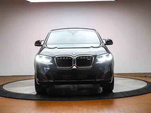 2023 BMW X4 M40i