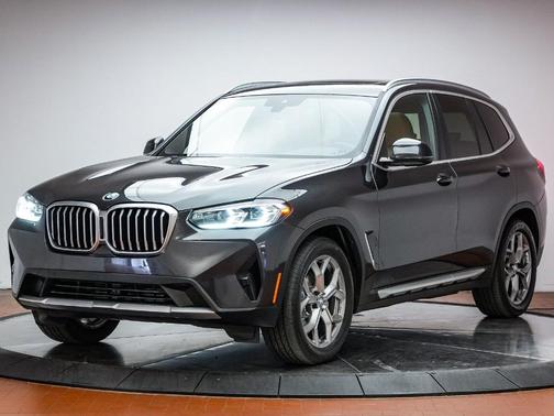 Dark Graphite Metallic 2023 BMW X3 sDrive30i