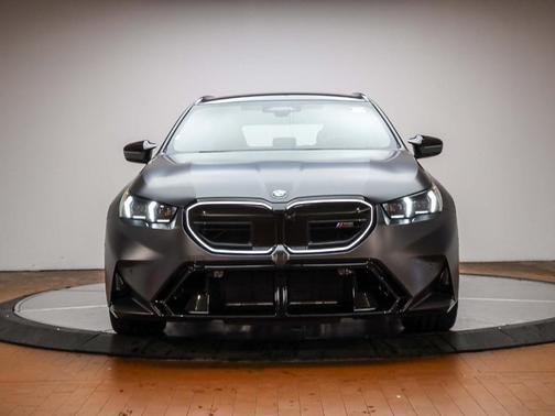 2026 BMW M5 Base
