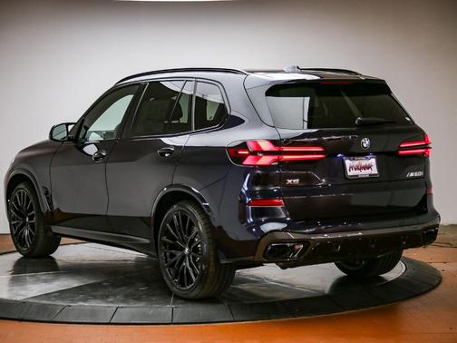 Carbon Black Metallic 2026 BMW X5 M60i