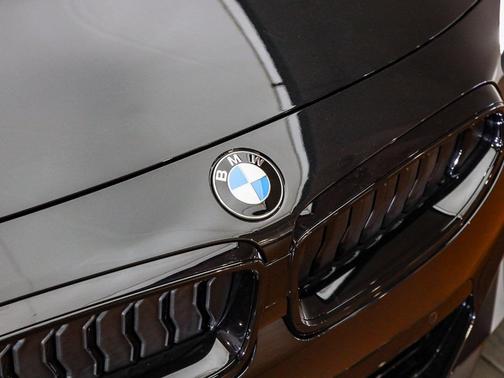 2026 BMW 230 i xDrive