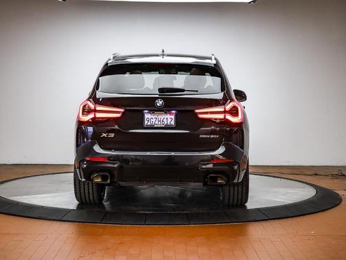2023 BMW X3 sDrive30i