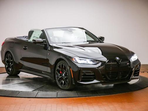 Black Sapphire Metallic 2026 BMW M440 i