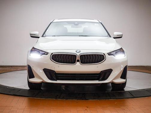 2026 BMW 230 i xDrive