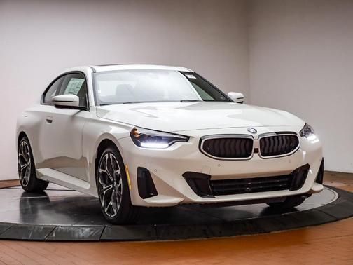 2026 BMW 230 i xDrive