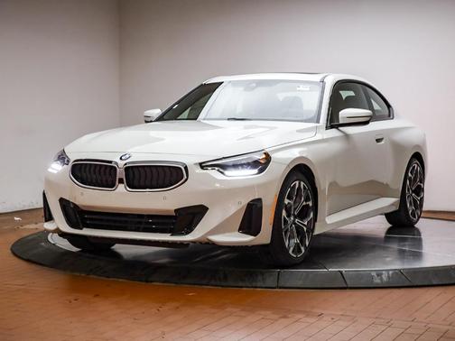 2026 BMW 230 i xDrive