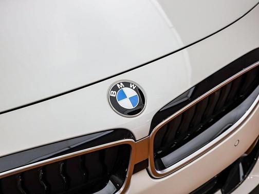 2026 BMW 230 i xDrive