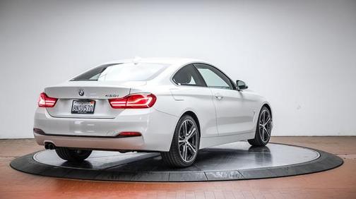 Photo 4 of 26 of 2020 BMW 430 i
