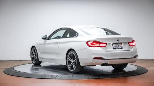Photo 2 of 26 of 2020 BMW 430 i