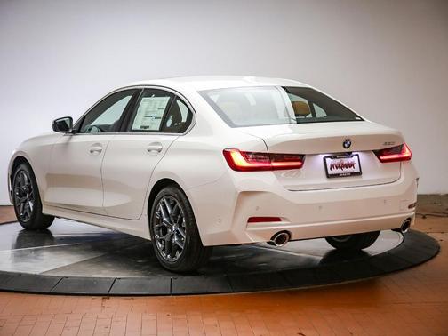 Alpine White 2026 BMW 330 i NA