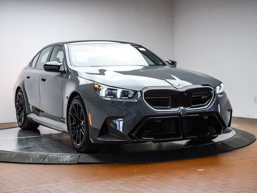2026 BMW M5 Base