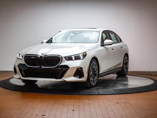 2026 BMW 530 i