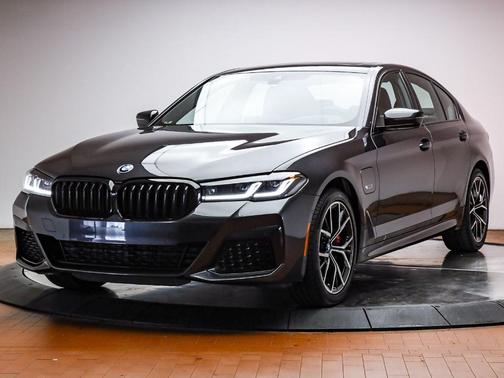 Dark Graphite Metallic 2023 BMW 530e 530e