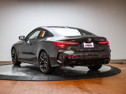 2026 BMW M440 i xDrive